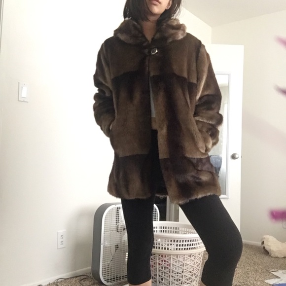 vintage faux fur coat - Picture 5 of 6